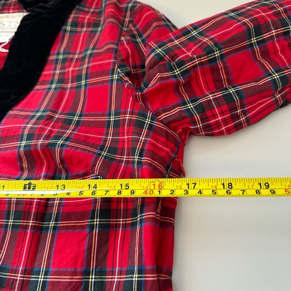 Sail to Sable Red Tartan Plaid & Velvet Collar Tunic Blouse | Size Medium - Picture 8 of 10